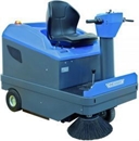 Kehrsaugmaschine Star 1-106 E, Arbeitsbreite 90 cm mit Seitenbesen, Aufsitzgerät