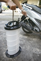 Bremsfl&amp;#252;ssigkeit Absaugger&amp;#228;t 9,5 Liter